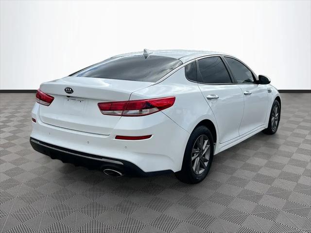 2020 Kia Optima LX