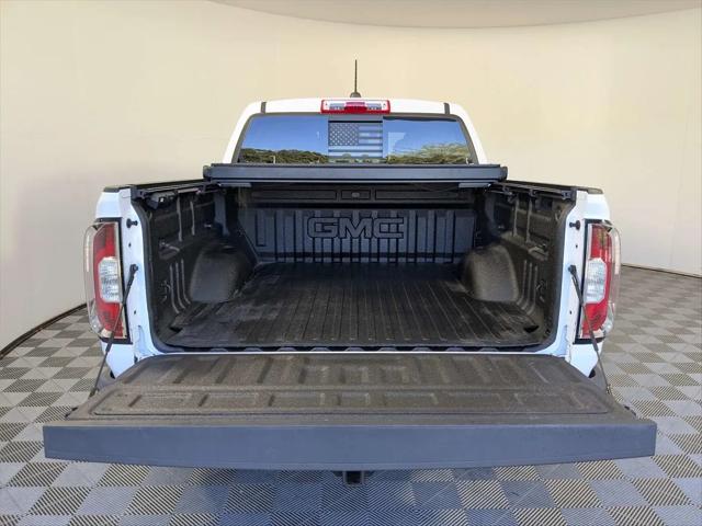 2022 GMC Canyon 4WD Crew Cab Short Box AT4 - Leather
