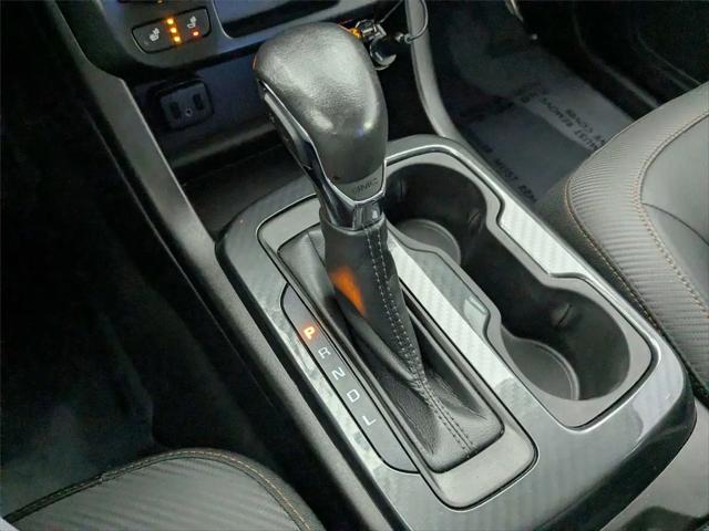 2022 GMC Canyon 4WD Crew Cab Short Box AT4 - Leather