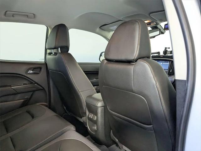 2022 GMC Canyon 4WD Crew Cab Short Box AT4 - Leather