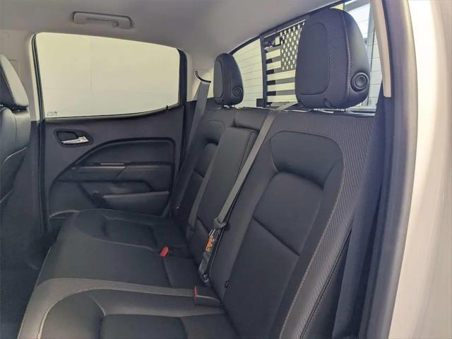 2022 GMC Canyon 4WD Crew Cab Short Box AT4 - Leather