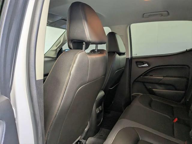 2022 GMC Canyon 4WD Crew Cab Short Box AT4 - Leather
