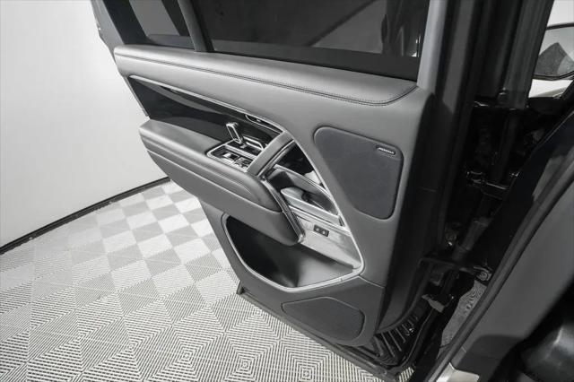 2023 Land Rover Range Rover P530 SE