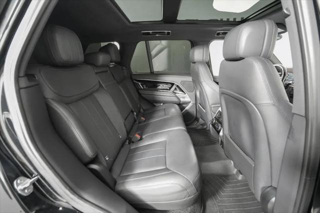 2023 Land Rover Range Rover P530 SE