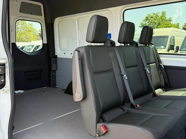 2026 Mercedes-Benz Sprinter 2500 Standard Roof 4-Cyl Diesel