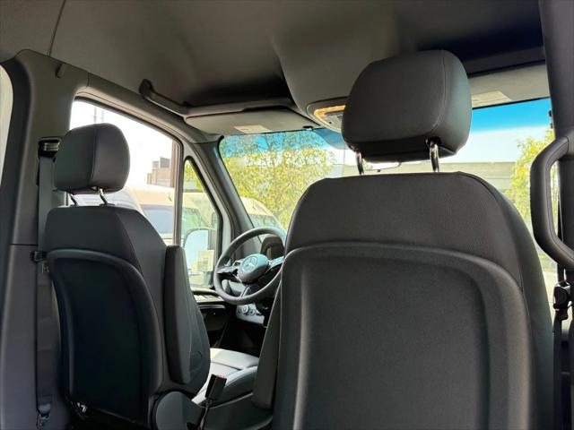 2026 Mercedes-Benz Sprinter 2500 Standard Roof 4-Cyl Diesel
