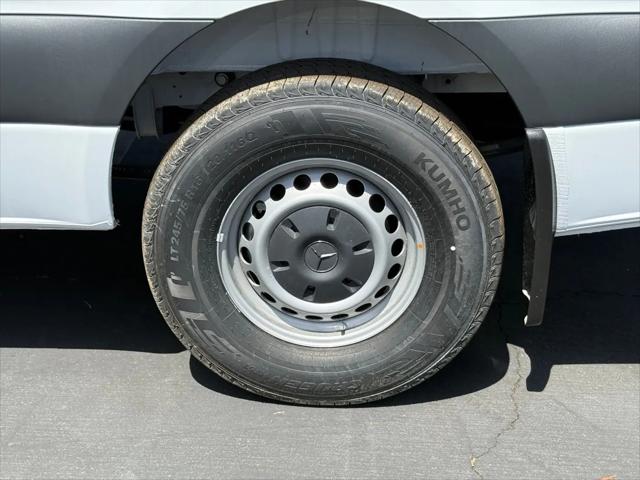 2026 Mercedes-Benz Sprinter 2500 Standard Roof 4-Cyl Diesel