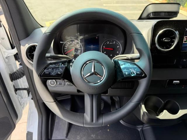 2026 Mercedes-Benz Sprinter 2500 Standard Roof 4-Cyl Diesel