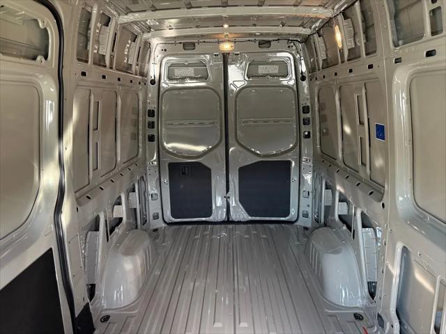 2026 Mercedes-Benz Sprinter 2500 Standard Roof 4-Cyl Diesel HO