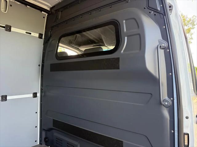 2026 Mercedes-Benz Sprinter 2500 Standard Roof 4-Cyl Diesel HO