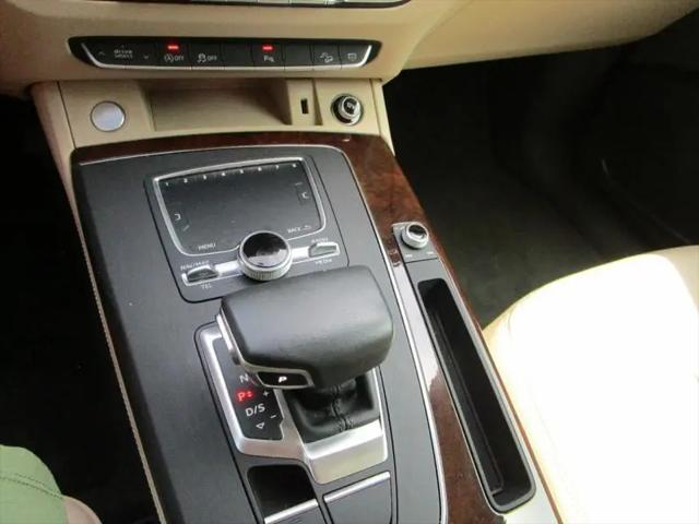 2020 Audi Q5 Premium Plus 45 TFSI quattro S tronic
