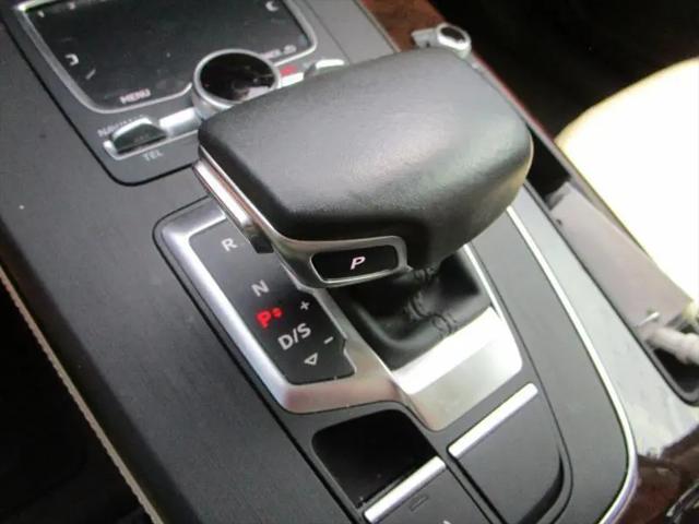 2020 Audi Q5 Premium Plus 45 TFSI quattro S tronic