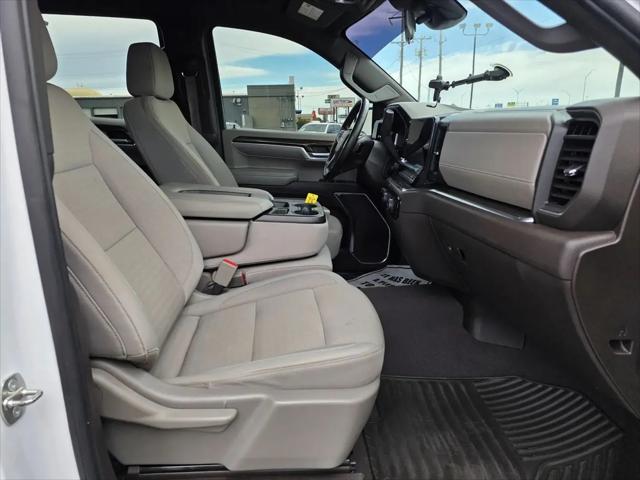 2024 Chevrolet Silverado 1500 4WD Crew Cab Short Bed LT