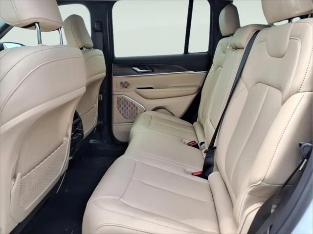 2026 Jeep Grand Cherokee Limited 4x2