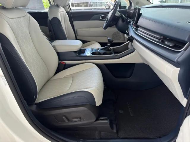2026 Kia Carnival MPV EX