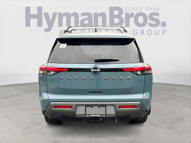 2026 Nissan Pathfinder SL