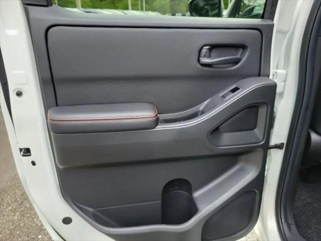 2026 Nissan Frontier Crew Cab PRO-4X 4x4