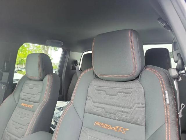 2026 Nissan Frontier Crew Cab PRO-4X 4x4