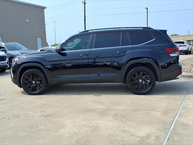 2026 Volkswagen Atlas SE with Technology