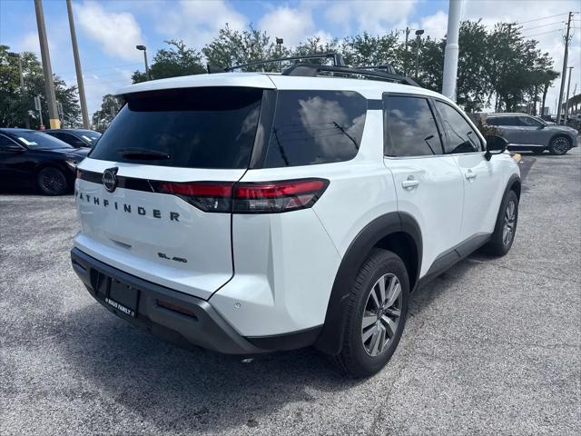 2026 Nissan Pathfinder SL