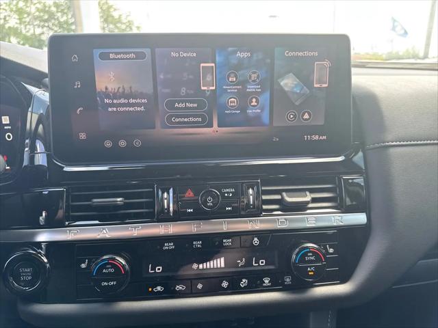 2026 Nissan Pathfinder SL