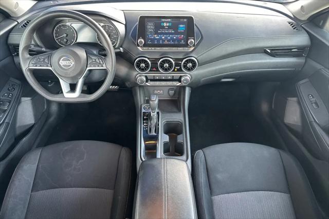 2023 Nissan Sentra SV Xtronic CVT