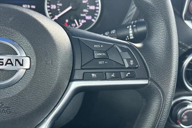 2023 Nissan Sentra SV Xtronic CVT