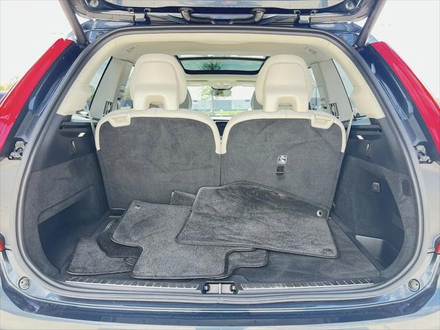 2024 Volvo XC90 B6 Ultimate Bright Theme 6-Seater
