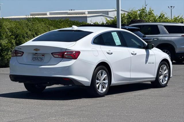2022 Chevrolet Malibu FWD LT