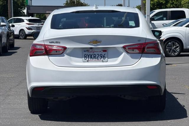 2022 Chevrolet Malibu FWD LT