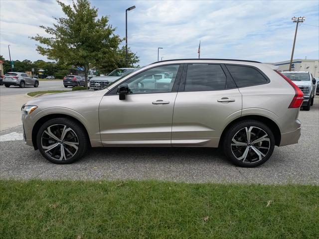 2023 Volvo XC60 B6 Ultimate Dark Theme
