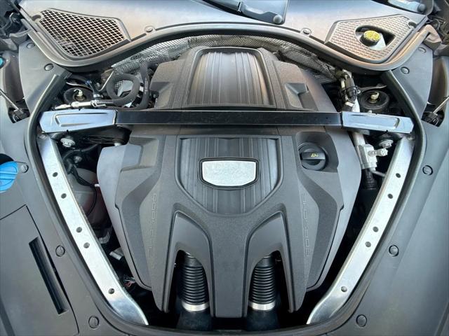 2018 Porsche Panamera 4S