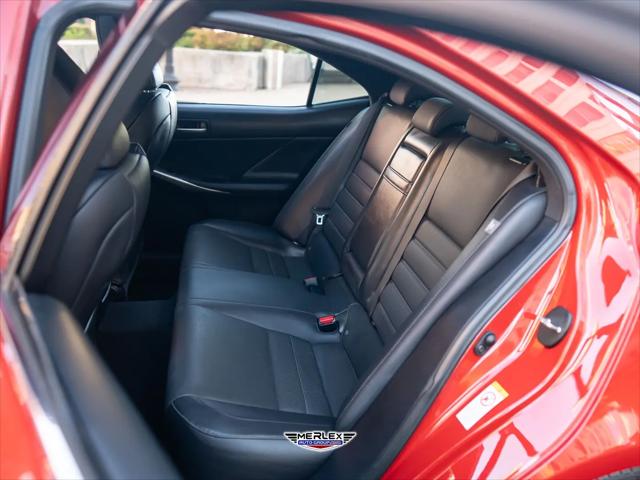 2018 Lexus IS 300 IS 300