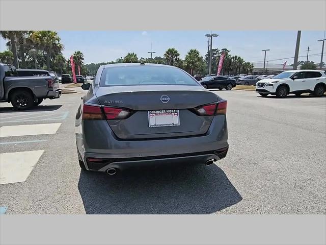 2026 Nissan Altima SV FWD