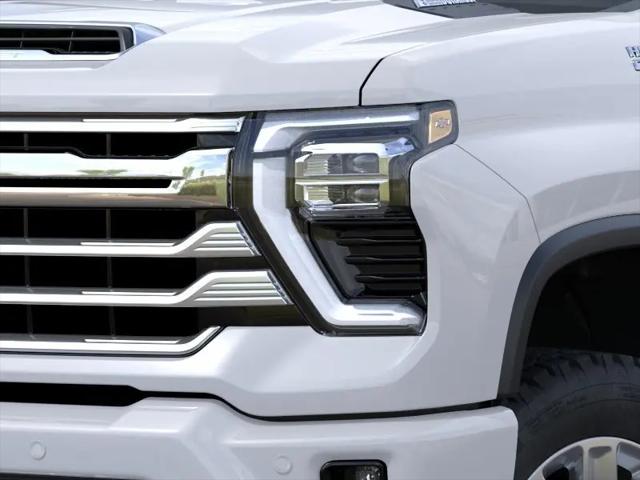 2026 Chevrolet Silverado 2500HD Crew Cab, Standard Bed, High Country, 4WD