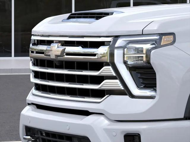 2026 Chevrolet Silverado 2500HD Crew Cab, Standard Bed, High Country, 4WD