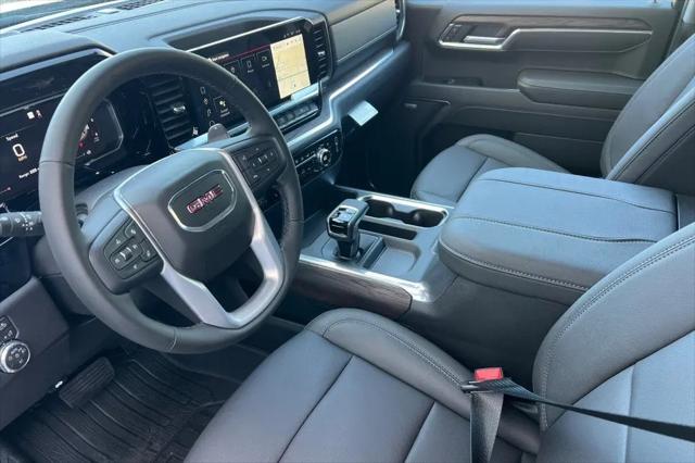 2026 GMC Sierra 1500 Crew Cab, Short Bed, SLT, 4WD