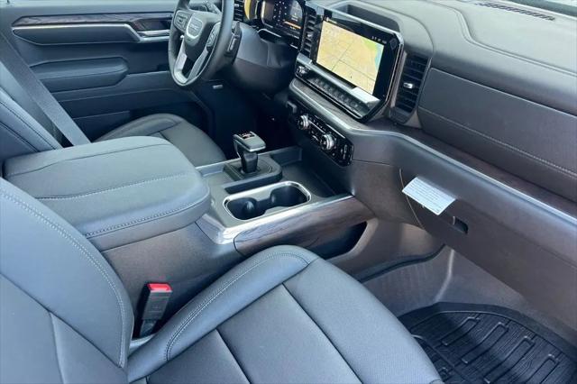 2026 GMC Sierra 1500 Crew Cab, Short Bed, SLT, 4WD