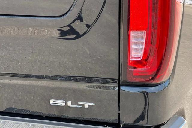 2026 GMC Sierra 1500 Crew Cab, Short Bed, SLT, 4WD