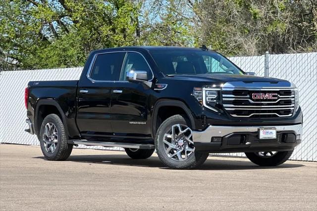 2026 GMC Sierra 1500 Crew Cab, Short Bed, SLT, 4WD