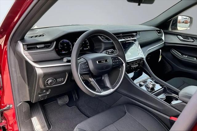 2026 Jeep Grand Cherokee L Altitude 4x4