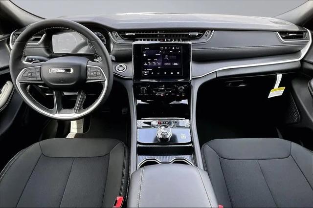 2026 Jeep Grand Cherokee L Altitude 4x4