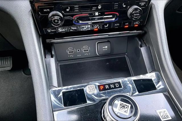 2026 Jeep Grand Cherokee L Altitude 4x4