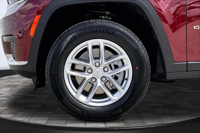 2026 Jeep Grand Cherokee L Altitude 4x4