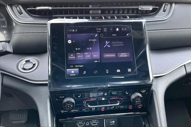 2026 Jeep Grand Cherokee L Altitude 4x4