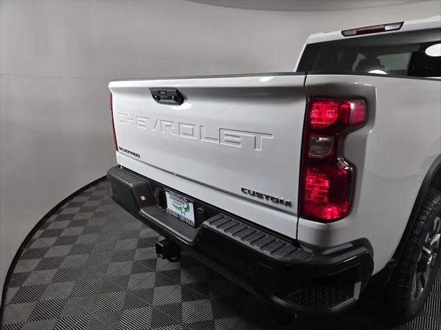 2026 Chevrolet Silverado 2500HD Crew Cab, Standard Bed, WT, 4WD