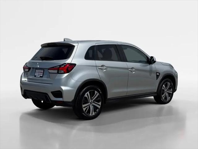 2025 Mitsubishi Outlander Sport 2.0 SE AWC