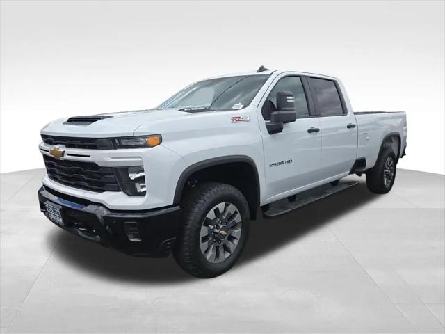 2026 Chevrolet Silverado 2500HD Crew Cab, Long Bed, Custom, 4WD for sale in Folsom, CA