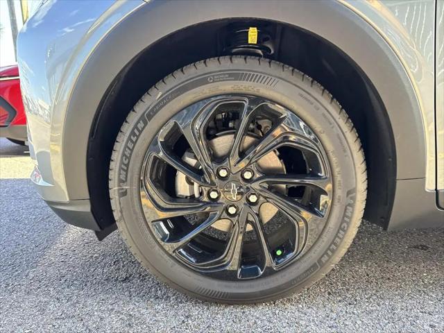 2027 Chevrolet Bolt RS FWD