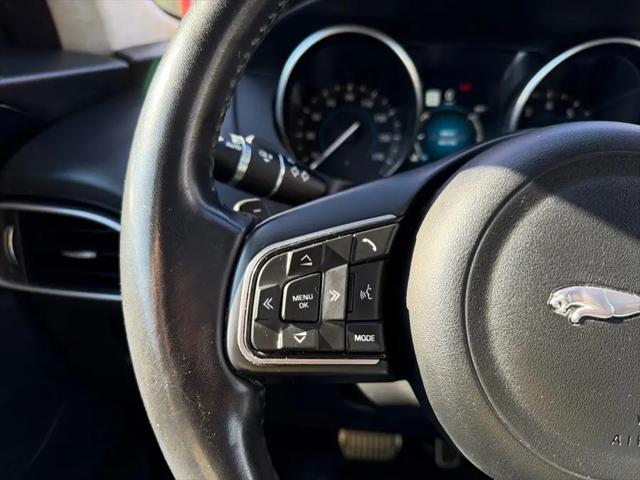 2019 Jaguar F-PACE 25t Premium